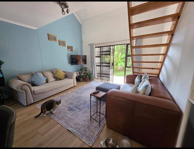 4 BEDROOM TOWNHOUSE FOR SALE IN SUNNINGHILL